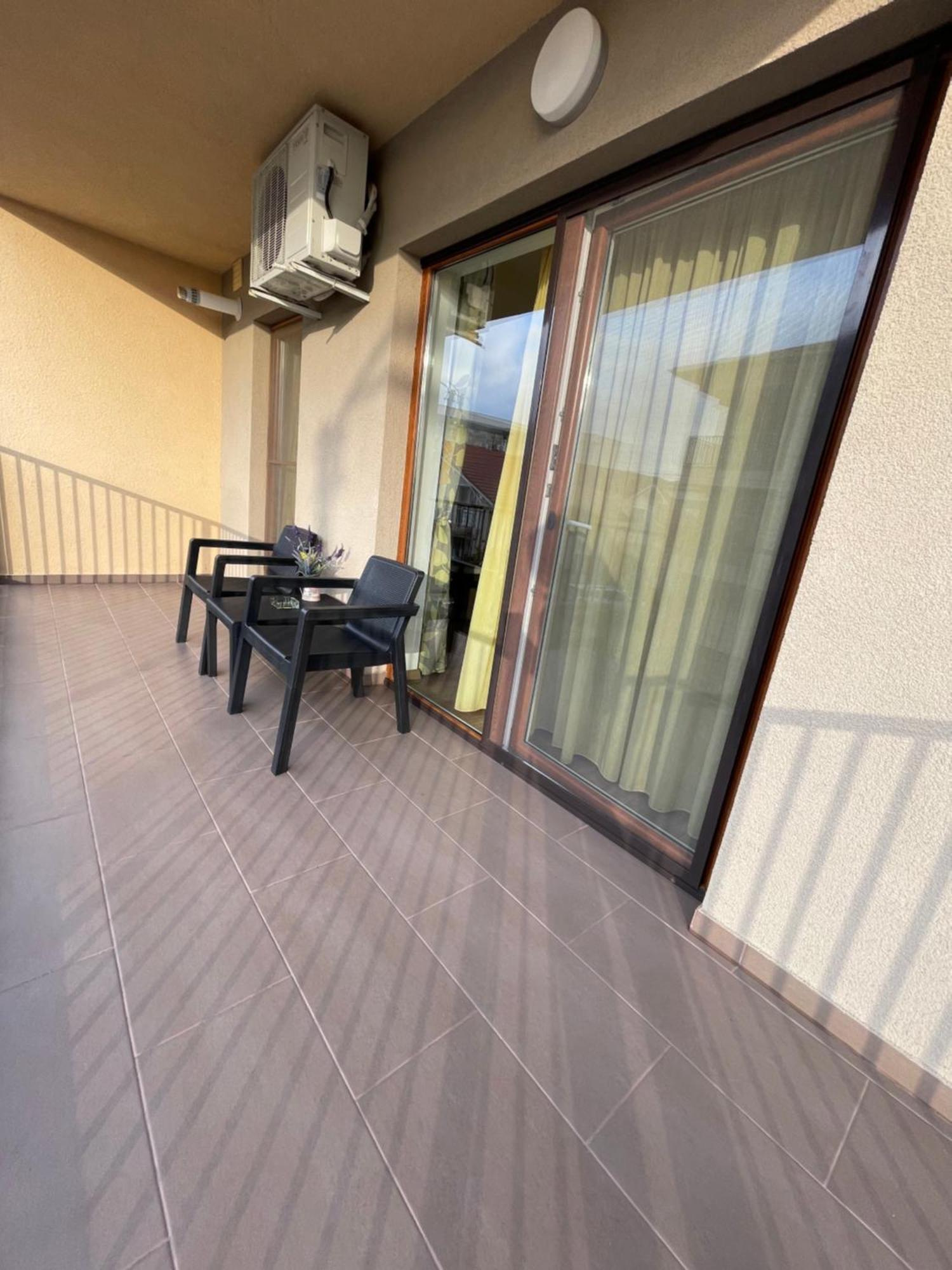 Elitevista By Cristian Apartment Timisoara Ngoại thất bức ảnh